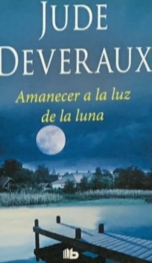 Amanecer a la luz de la luna