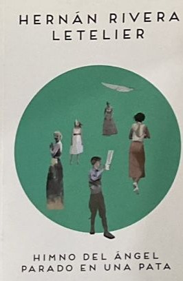 Himno del ángel parado en una pata