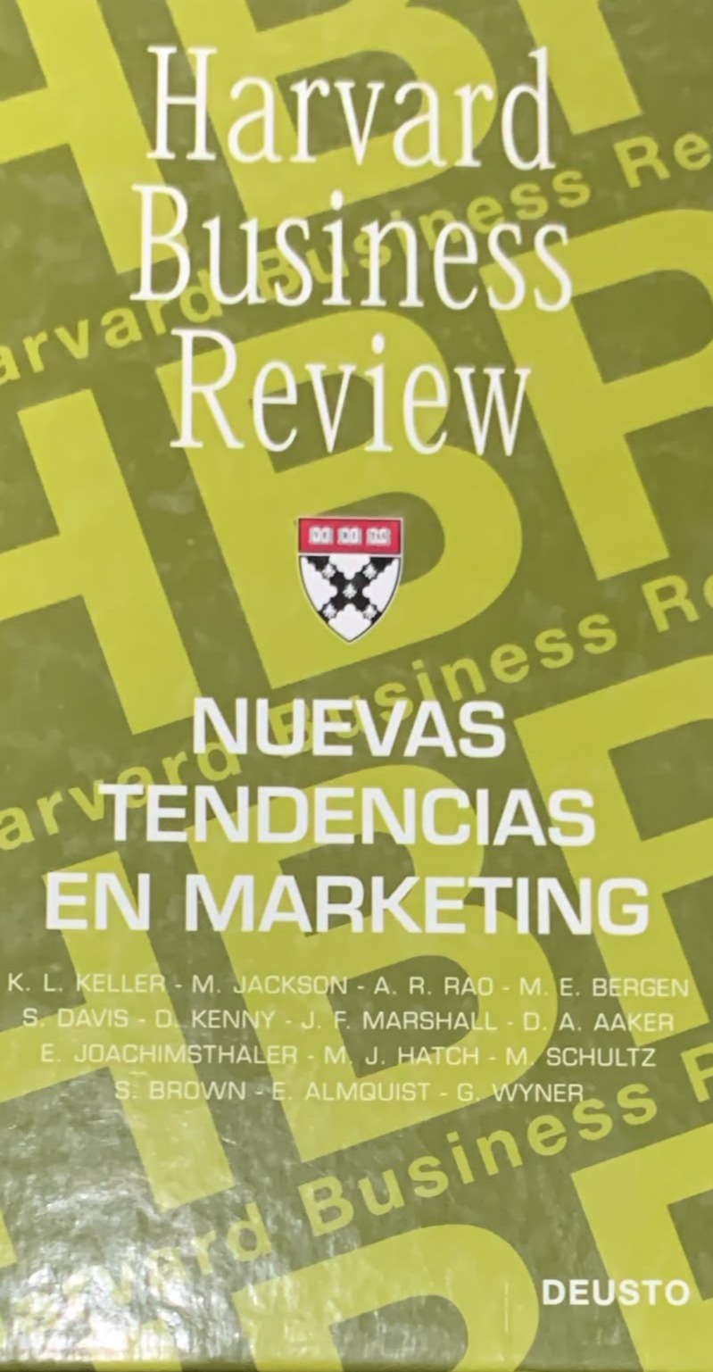 Harvard Business Review: Nuevas tendencias en marketing / Tapa Dura