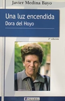 Una luz encendida: Dora del Hoyo	